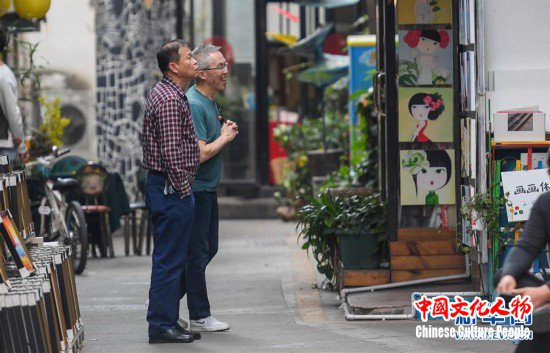 （新春走基层·图片故事）（13）探访转型期的“中国油画第一村”