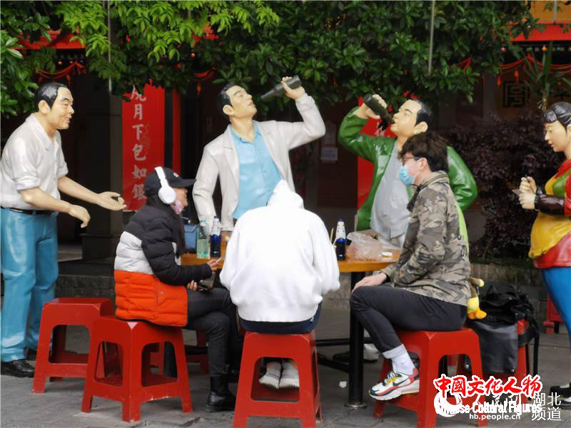 吉庆街街头（周雯 摄）